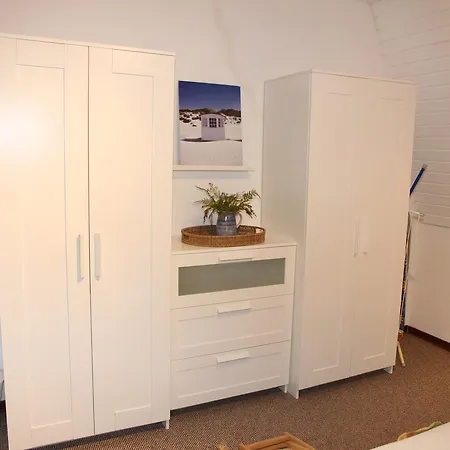 Ferienwohnung Schoenfeld Busum