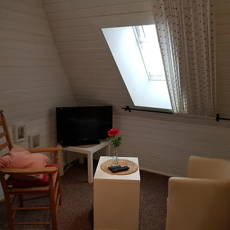 Ferienwohnung Schonfeld 아파트 *