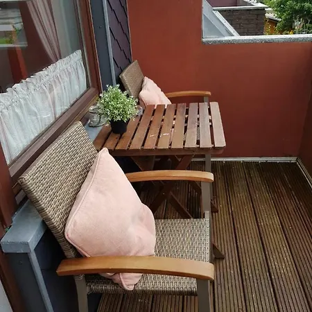Ferienwohnung Schonfeld 아파트 부숨